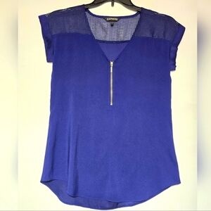 EXPRESS Half Zip V-Neck Cap  Sleeve. Blue. Size S